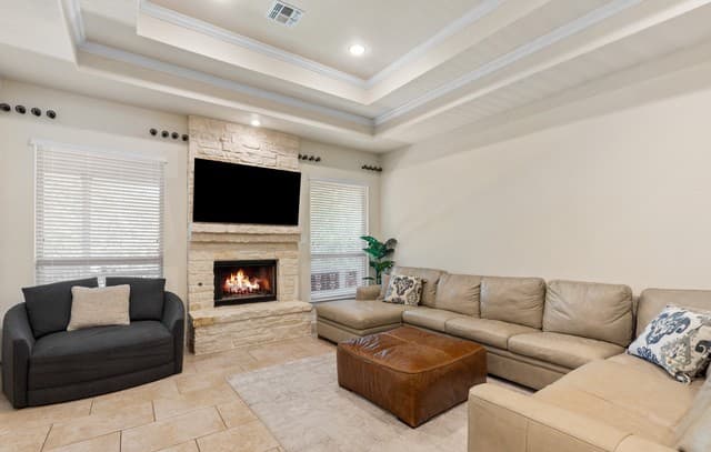 4-bedroom rental at 26938 Millstone CV in Boerne, TX — photo 5