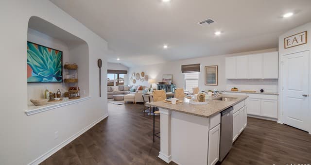 Home for sale at 134 Double L Drive in Comfort, TX — photo 3