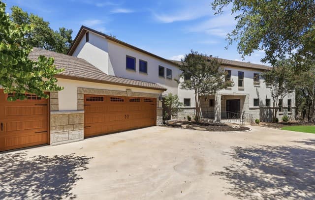 Home for sale at 101 Ranch Vw in Boerne, TX — photo 3