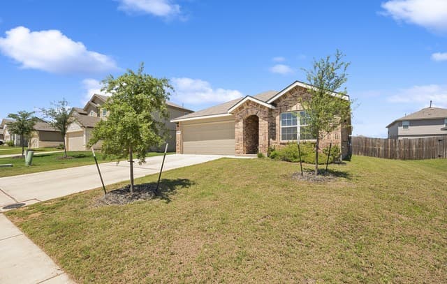 4-bedroom rental at 534 Diamond SHOALS in Cibolo, TX — photo 3
