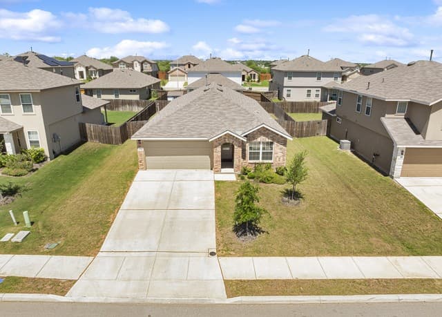 4-bedroom rental at 534 Diamond SHOALS in Cibolo, TX — photo 4