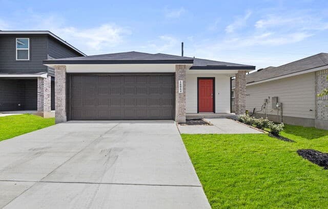 3-bedroom rental at 16064 Mahogany Way in Elmendorf, TX — photo 1