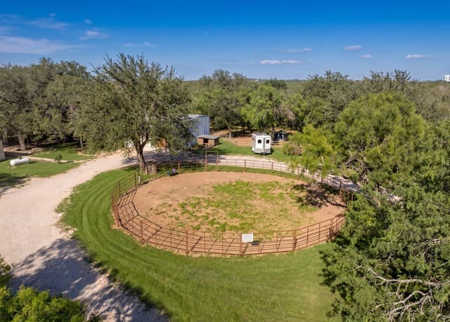 Home for sale at 175 Quail Creek Dr. in Lytle, TX — photo 2