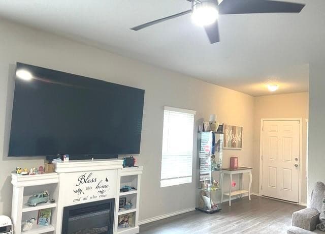 4-bedroom rental at 13511 Eden in St Hedwig, TX — photo 5