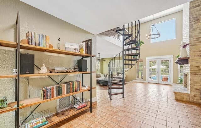 4-bedroom rental at 1922 Virginia Ln in Floresville, TX — photo 3
