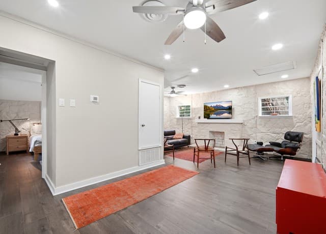 Home for sale at 19214 Grey Forest in Helotes, TX — photo 4
