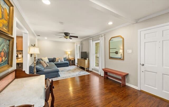 3-bedroom rental at 126 Kenwood Ave in Boerne, TX — photo 5