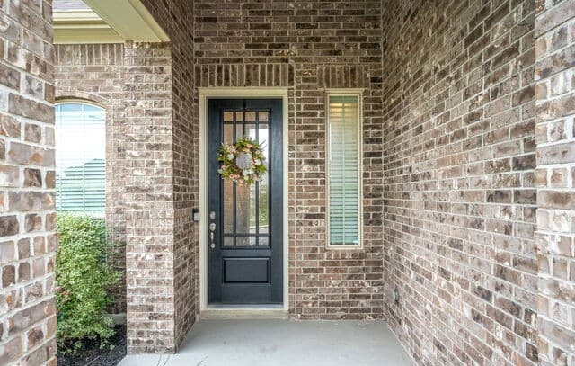 Home for sale at 10157 Bussang Rd in Schertz, TX — photo 4