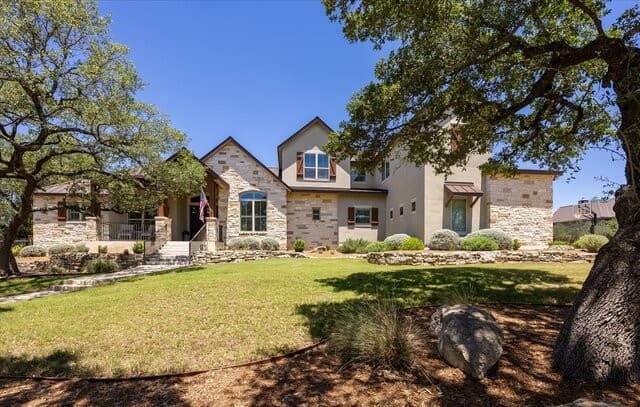 5-bedroom rental at 38 Ranch Pt in Boerne, TX — photo 1