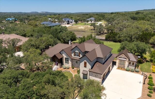 5-bedroom rental at 38 Ranch Pt in Boerne, TX — photo 5