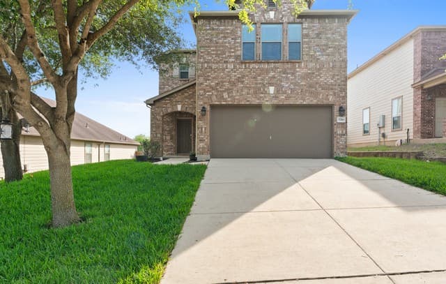 3-bedroom rental at 5740 Ping Way in Cibolo, TX — photo 1