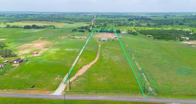 Home for sale at 2948 Fm 1922 in Floresville, TX — photo 3