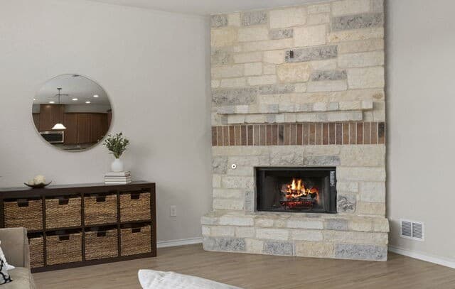 5-bedroom rental at 228 Winding Riv in Boerne, TX — photo 3