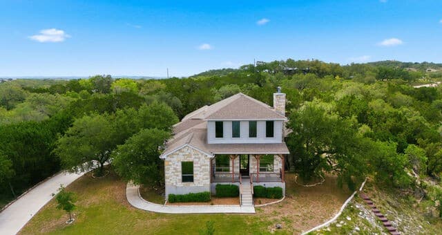 3-bedroom rental at 12458 Crow Rnch in Boerne, TX — photo 1