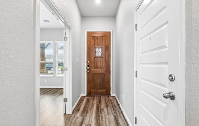 3-bedroom rental at 4927 Ranahan Pass in St.Hedwig, TX — photo 3