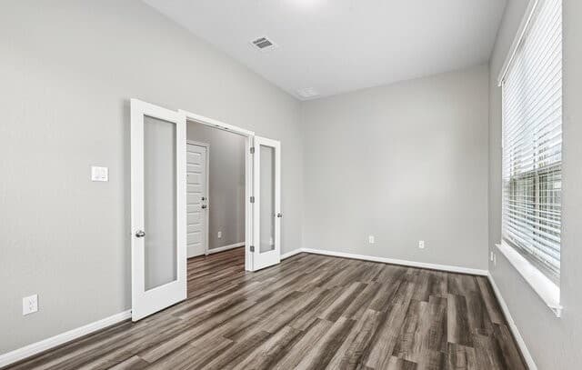 3-bedroom rental at 4927 Ranahan Pass in St.Hedwig, TX — photo 5