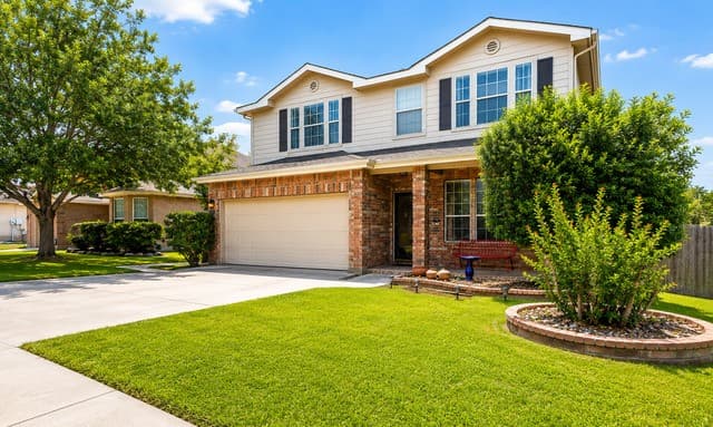 3-bedroom rental at 117 Falcon Crossing in Cibolo, TX — photo 1