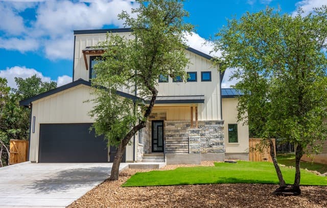 3-bedroom rental at 1455 Cedar Grove Trl in Spring Branch, TX — photo 1