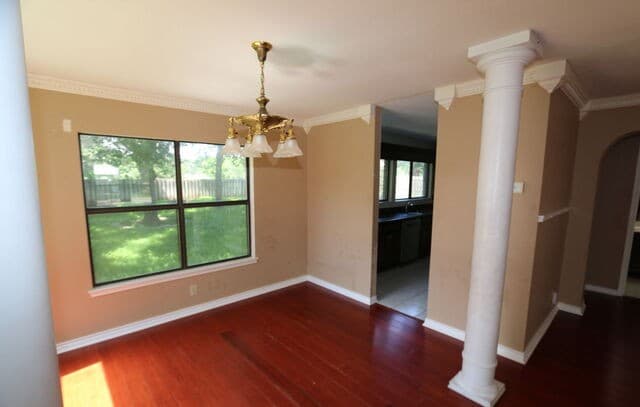 3-bedroom rental at 115 Country Lane in Castroville, TX — photo 5