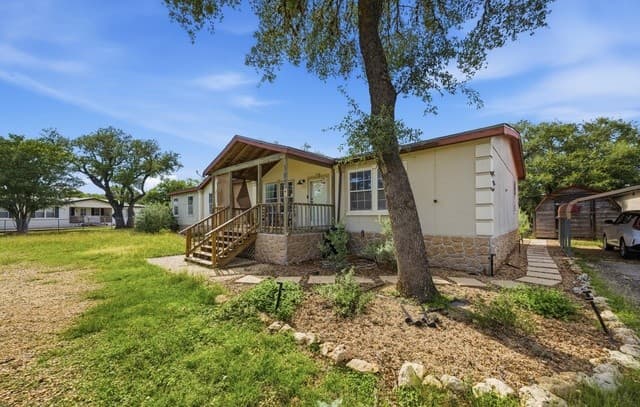 Home for sale at 357 Dallas St in Bandera, TX — photo 2