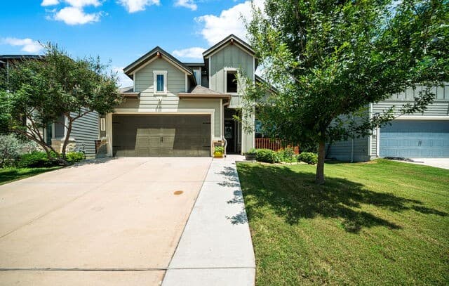 3-bedroom rental at 13331 Badlands Bnd in St Hedwig, TX — photo 1