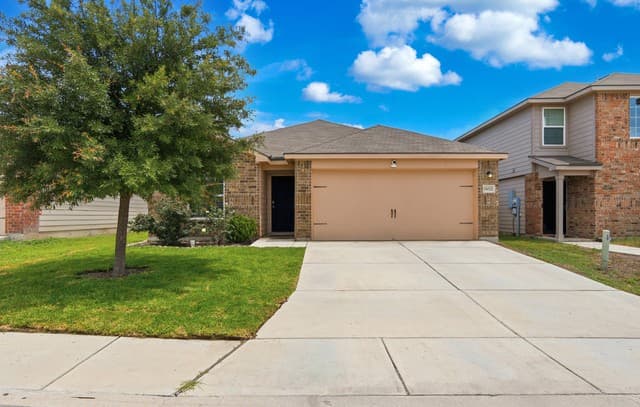 3-bedroom rental at 15022 Silver Tree Cv in Von Ormy, TX — photo 1