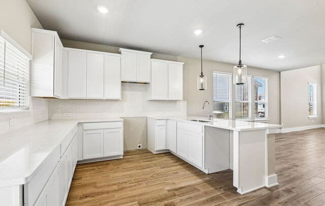 4-bedroom rental at 2204 Southerland Trail in Marion, TX — photo 5