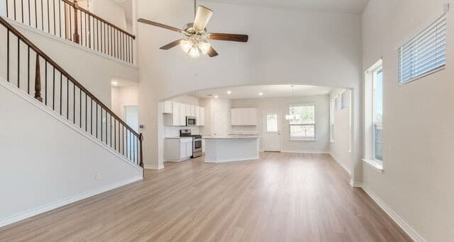 4-bedroom rental at 119 Hazel Peak in Boerne, TX — photo 3