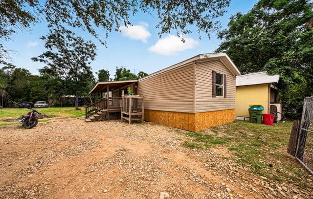 3-bedroom rental at 4434 Tiera in Von Ormy, TX — photo 1