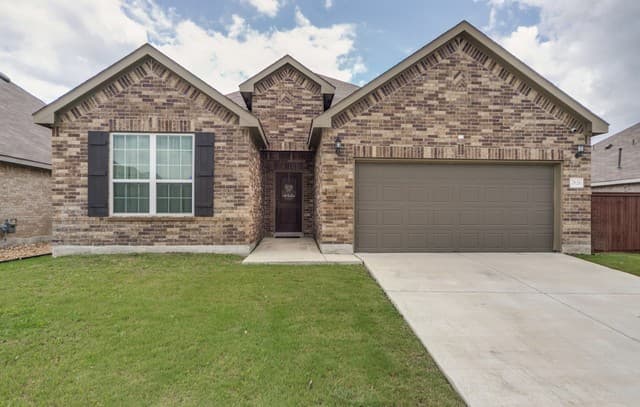 3-bedroom rental at 7626 Desperado Way in Boerne, TX — photo 1