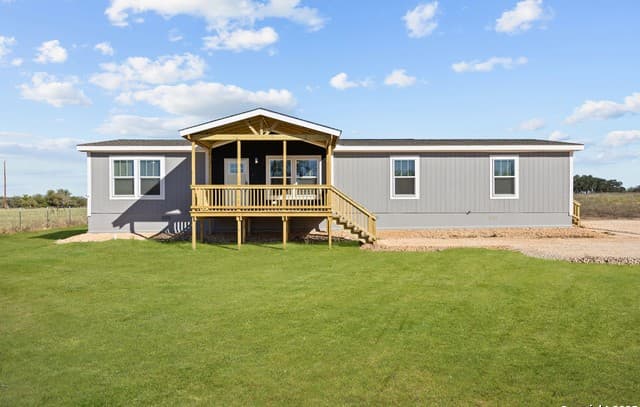 3-bedroom rental at 2354 Stevens Rd in Somerset, TX — photo 1