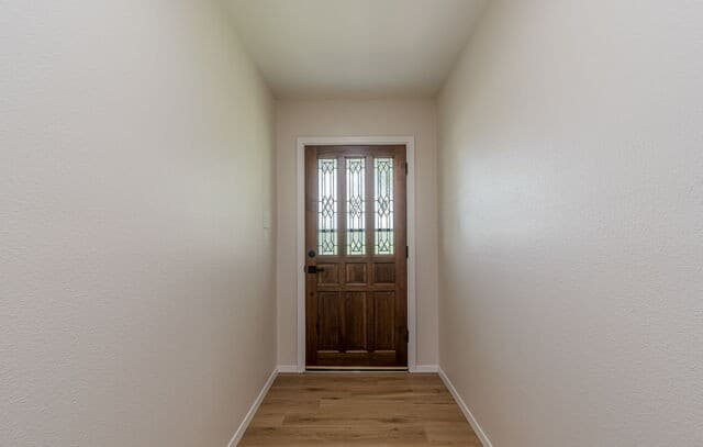 3-bedroom rental at 506 Magnolia in Jourdanton, TX — photo 5