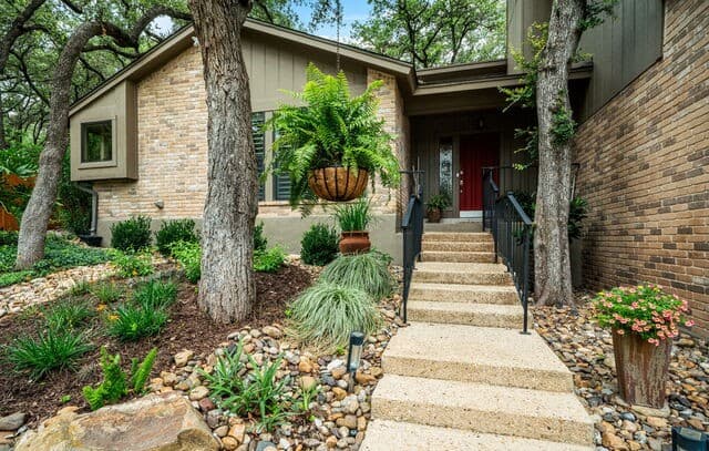 3-bedroom rental at 14103 Country Vale in San Antonio, TX — photo 5