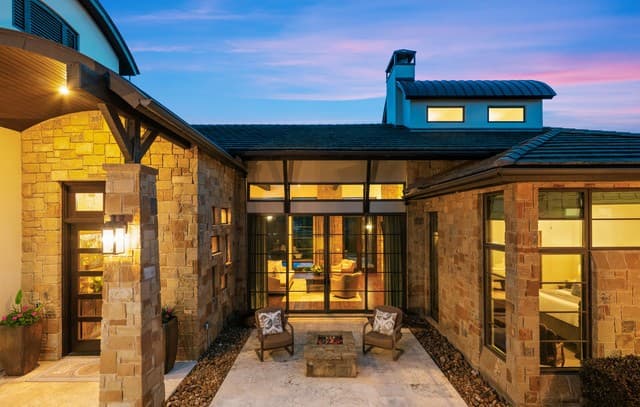 Home for sale at 48 Oakland Hls in Boerne, TX — photo 2
