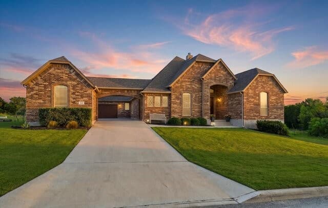 3-bedroom rental at 333 Cascade Trl in Castroville, TX — photo 1