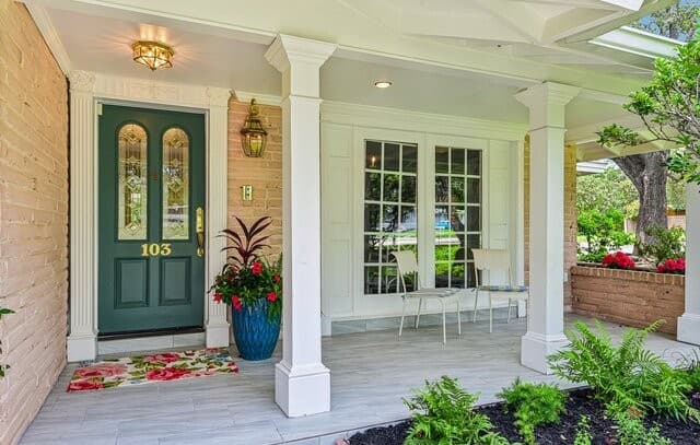 4-bedroom rental at 103 Tamworth in Castle Hills, TX — photo 3