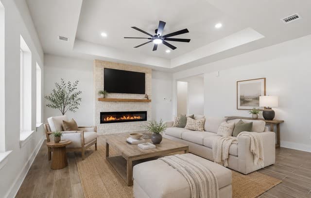 3-bedroom rental at 315 Old Camp in Bandera, TX — photo 5