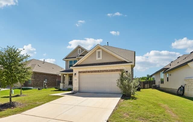 4-bedroom rental at 29734 Wackford Rdg in Fair Oaks Ranch, TX — photo 3