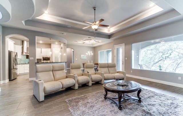 3-bedroom rental at 356 Warbler in Spring Branch, TX — photo 2