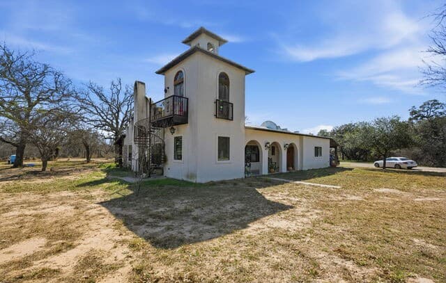 3-bedroom rental at 1150 Bruce in Poteet, TX — photo 3