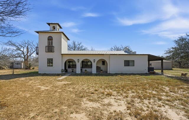 3-bedroom rental at 1150 Bruce in Poteet, TX — photo 4