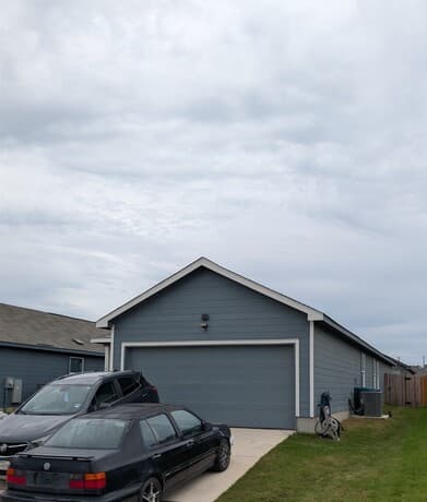 4-bedroom rental at 11838 Adoring Way in Von Ormy, TX — photo 2