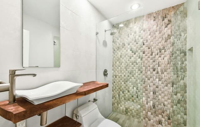 4-bedroom rental at 265 E Oakview Pl in Alamo Heights, TX — photo 5