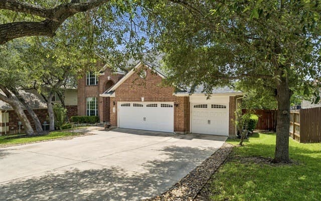 Home for sale at 10614 Spirit Horse in Helotes, TX — photo 3
