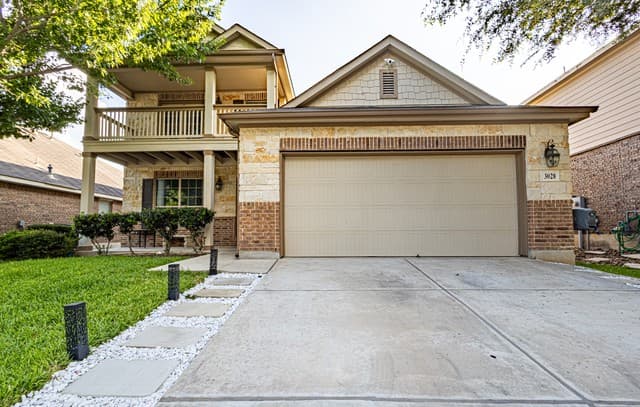 Home for sale at 3028 Pencil Cholla in Schertz, TX — photo 2