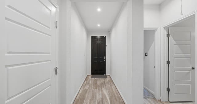 4-bedroom rental at 13310 Antelope Run in St Hedwig, TX — photo 2