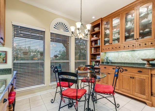 4-bedroom rental at 13306 Sage Heights Dr in San Antonio, TX — photo 5