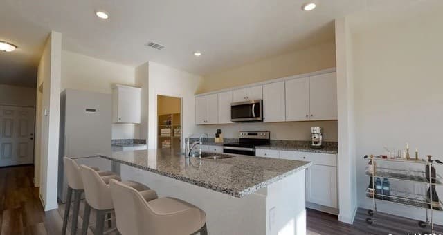 4-bedroom rental at 11004 Nockies Court in Adkins, TX — photo 4