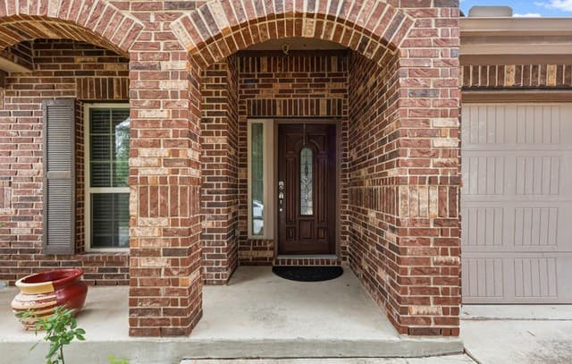 4-bedroom rental at 133 Buckskin Way in Cibolo, TX — photo 4