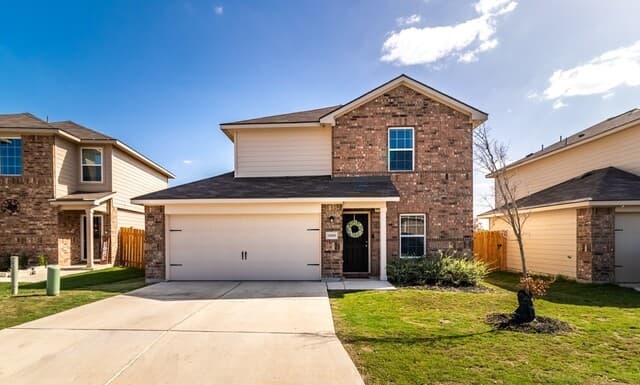 3-bedroom rental at 15290 Snug Harbor Way in Von Ormy, TX — photo 1